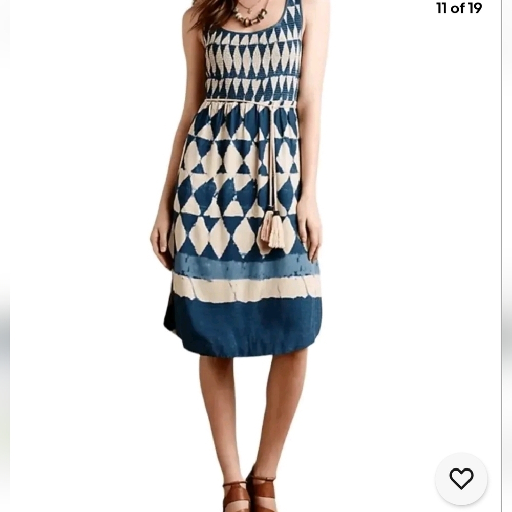 Maeve Anthropologie Size 4 Castalia Indigo Blue & Cream Tie Dye Smocked Dress